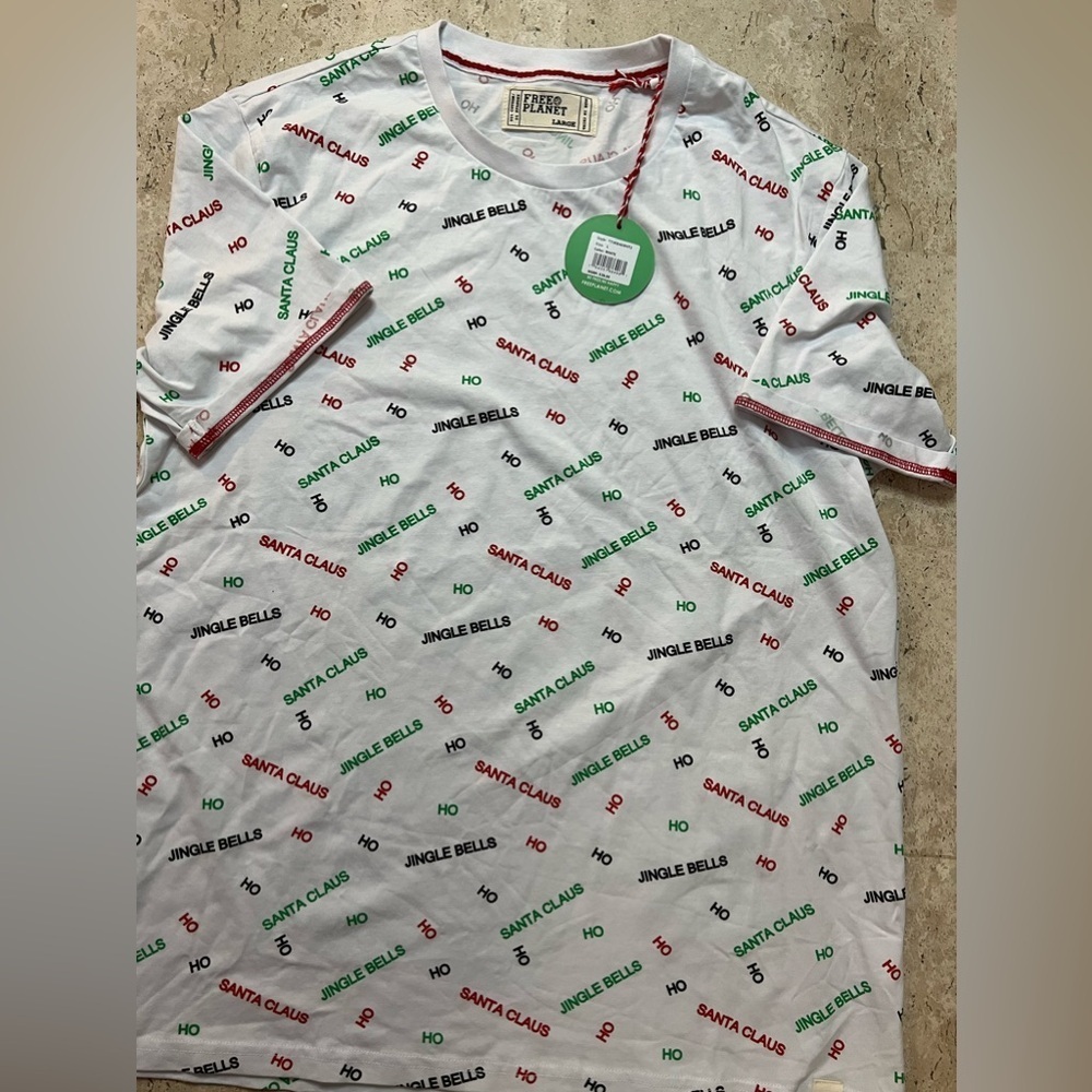 Free Planet Christmas Shirt Size Large